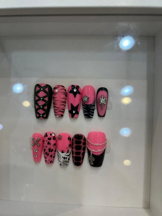 HOT PINK GOTH